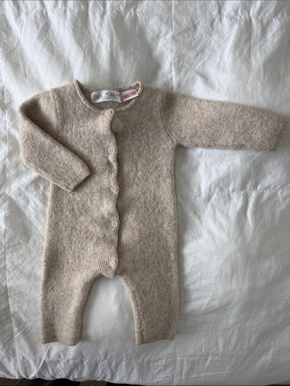 Newborn baby girl bundle Carters and Zara - Picture 2 of 10